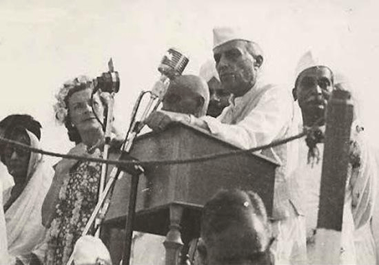 The first Prime Minister addressing the Nation on its first Independence Day from Red Fort, New Delhi